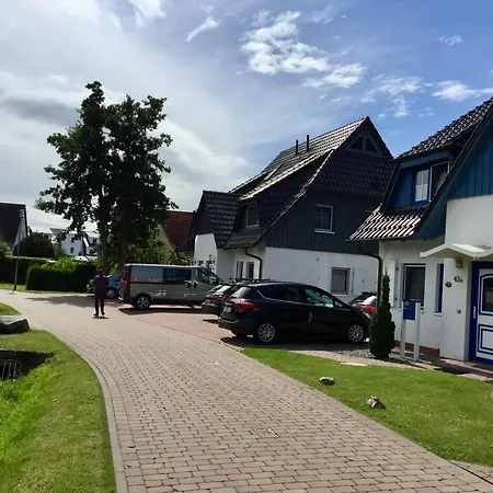 Idyllisches Ferienapartment No 3 In Strandnaehe Apartamento Zingst